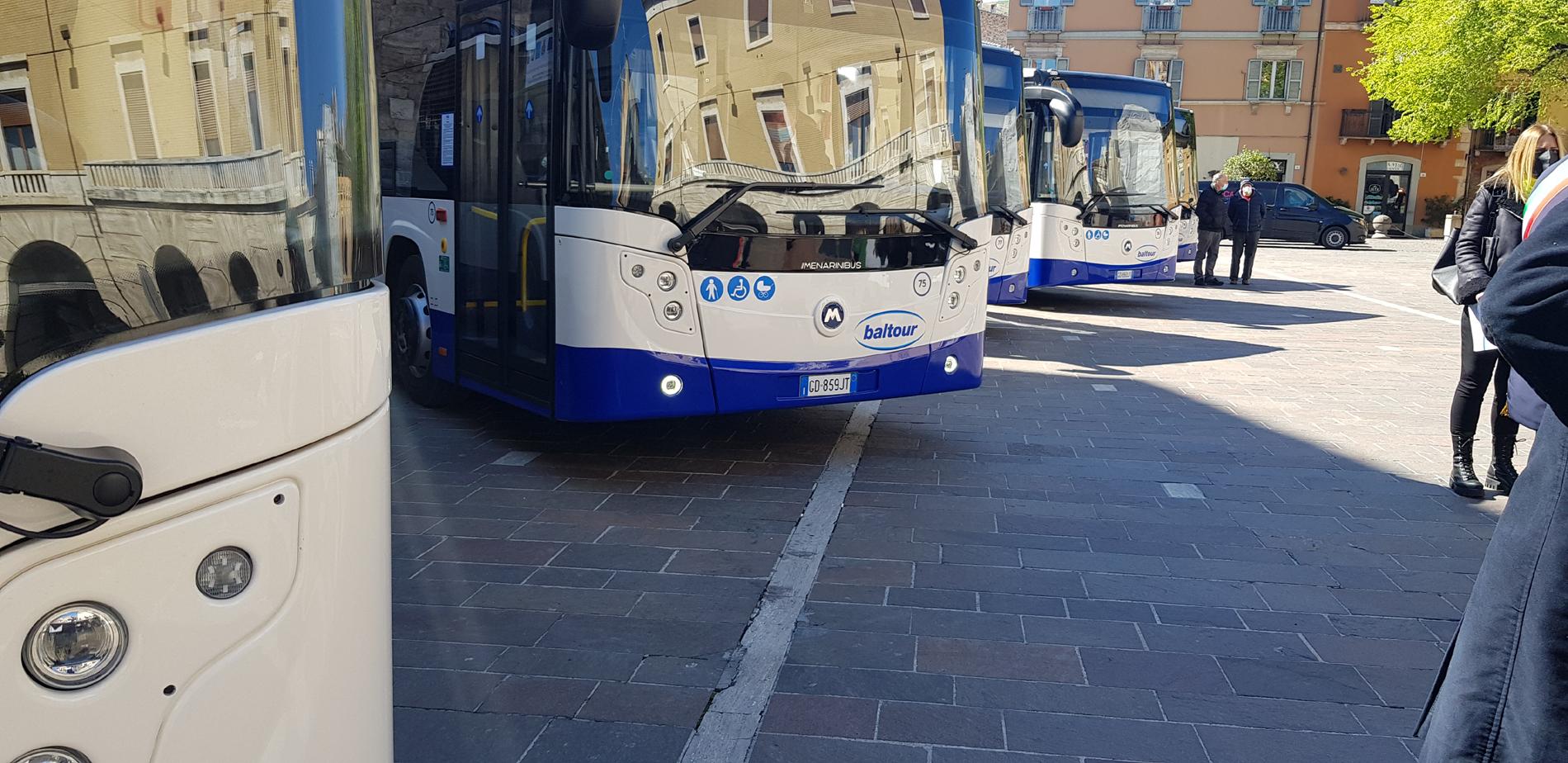 Trasporto pubblico locale, ecco 5 nuovi e modernissimi bus