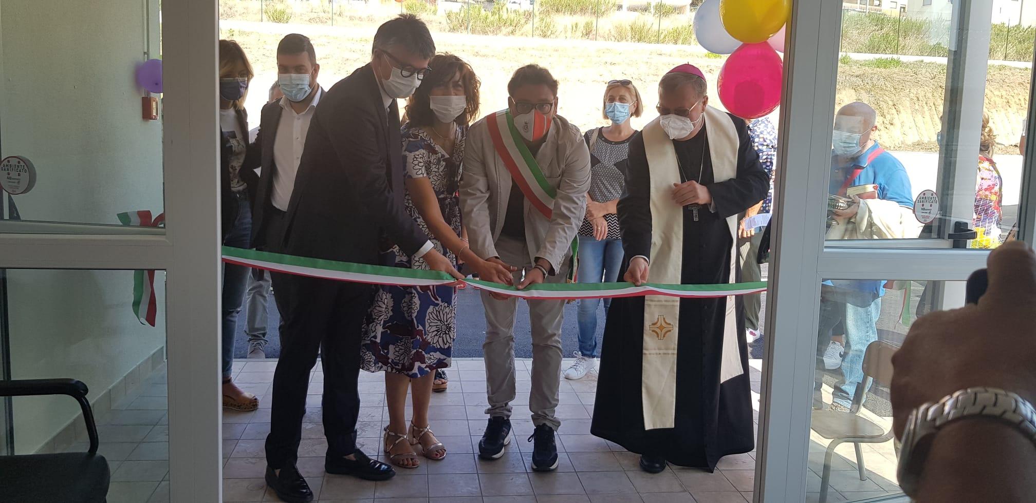 Inaugurata la nuova scuola dell'infanzia di Colleatterrato 