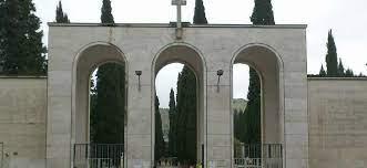 Cimitero monumentale, sabato 9 Aprile la riapertura di altri quattro padiglioni chiusi per il sisma