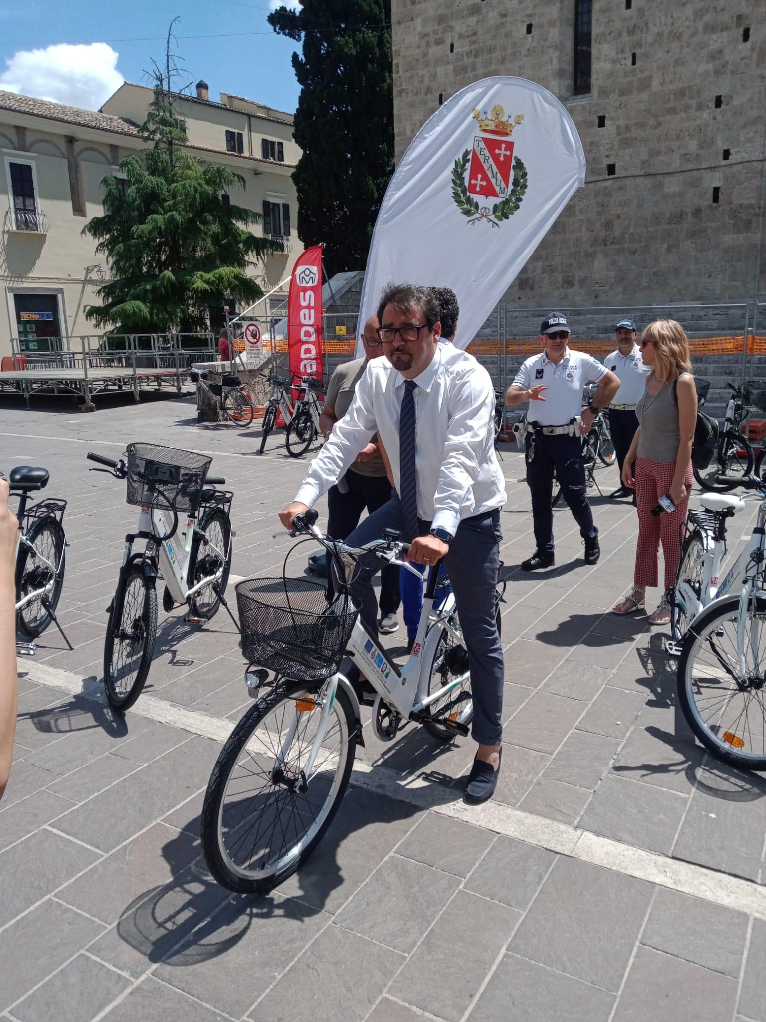 Anche a Teramo e-bike sharing